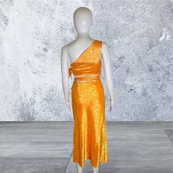 WAFY Orange One Shoulder Cut Out Dress - Picture 5 of 10